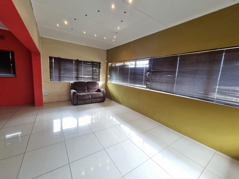 3 Bedroom Property for Sale in Fairview KwaZulu-Natal