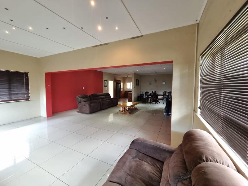 3 Bedroom Property for Sale in Fairview KwaZulu-Natal