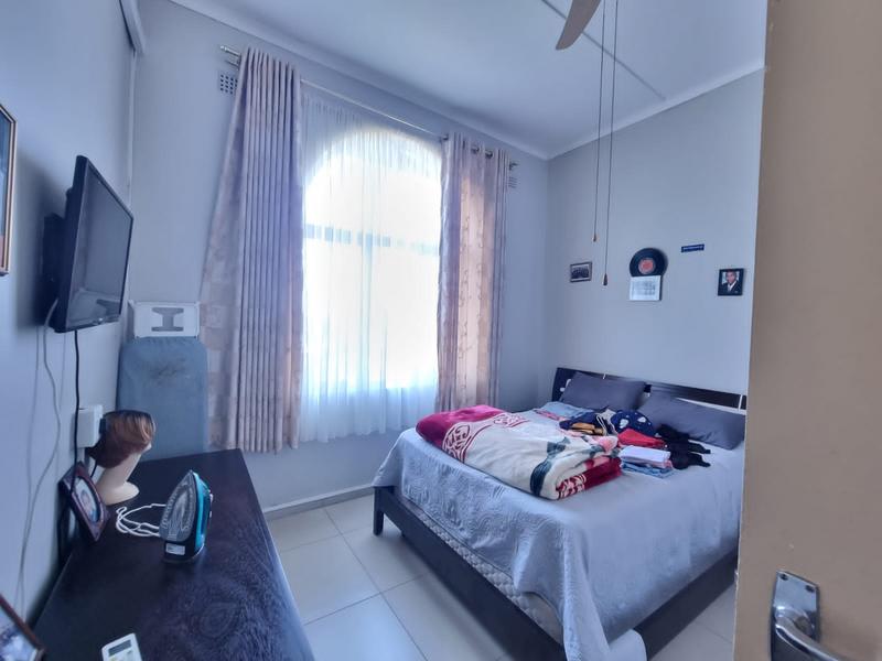 6 Bedroom Property for Sale in Panorama KwaZulu-Natal
