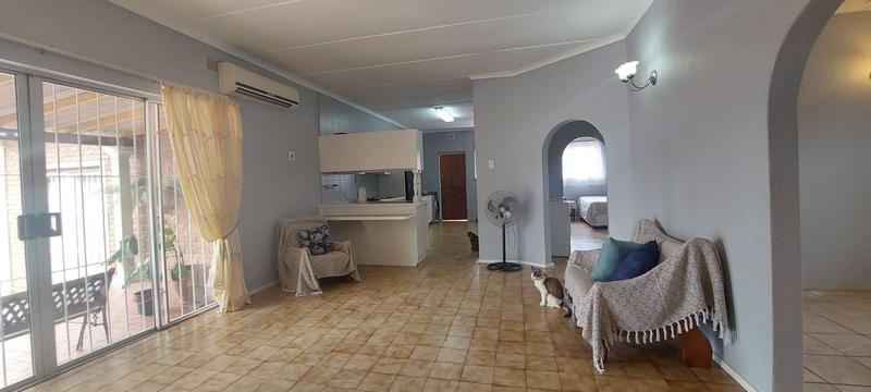 4 Bedroom Property for Sale in Richem KwaZulu-Natal