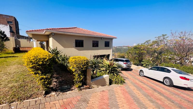 3 Bedroom Property for Sale in Reservoir Hills KwaZulu-Natal