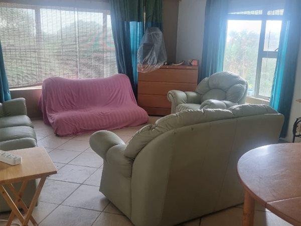 3 Bedroom Property for Sale in Hibberdene KwaZulu-Natal