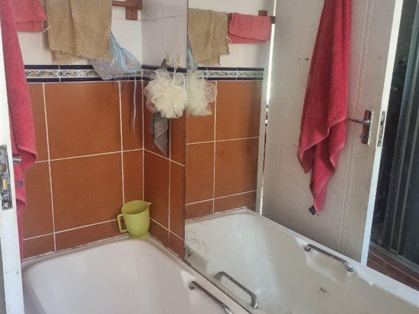 3 Bedroom Property for Sale in Hibberdene KwaZulu-Natal