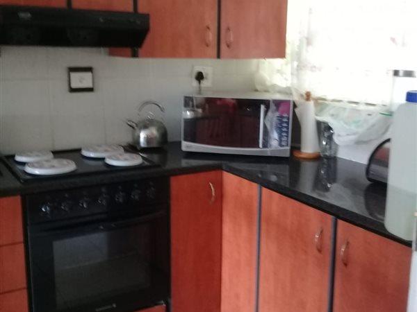 2 Bedroom Property for Sale in Hibberdene KwaZulu-Natal