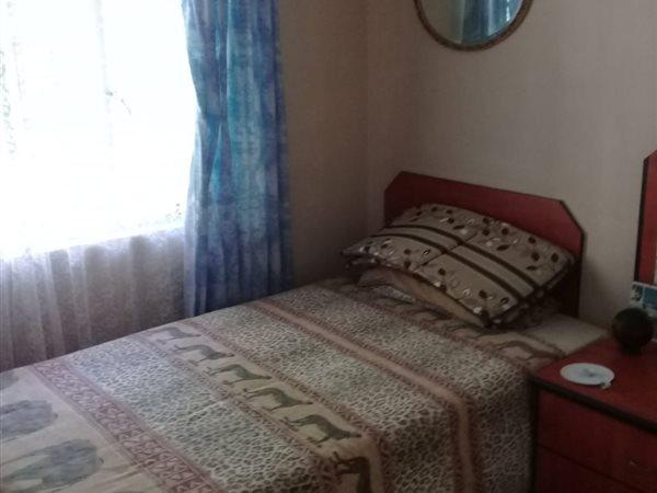 2 Bedroom Property for Sale in Hibberdene KwaZulu-Natal