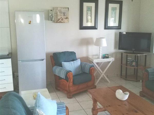 2 Bedroom Property for Sale in Hibberdene KwaZulu-Natal