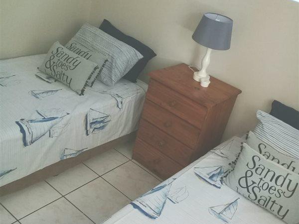 2 Bedroom Property for Sale in Hibberdene KwaZulu-Natal