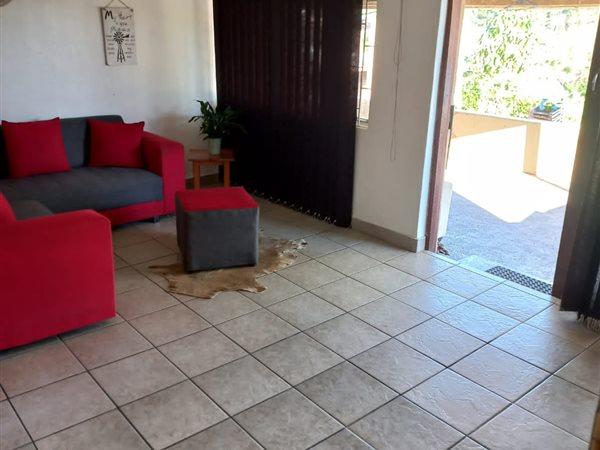 3 Bedroom Property for Sale in Hibberdene KwaZulu-Natal