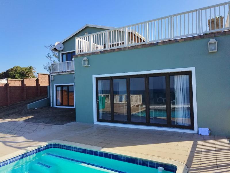 5 Bedroom Property for Sale in Hibberdene KwaZulu-Natal