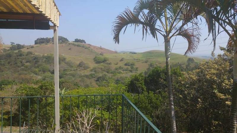 5 Bedroom Property for Sale in Hibberdene KwaZulu-Natal