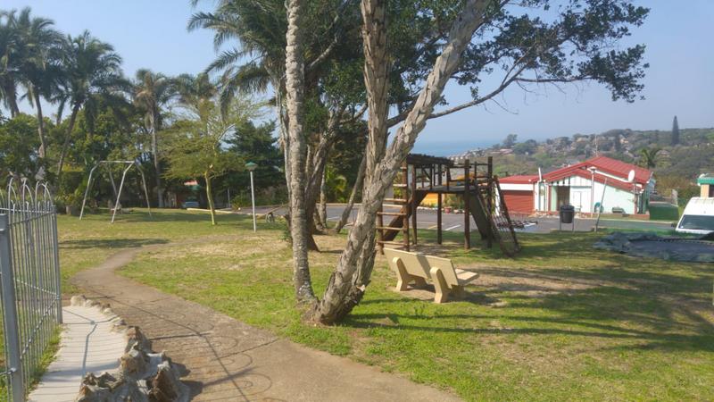 5 Bedroom Property for Sale in Hibberdene KwaZulu-Natal