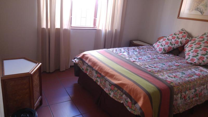 5 Bedroom Property for Sale in Hibberdene KwaZulu-Natal