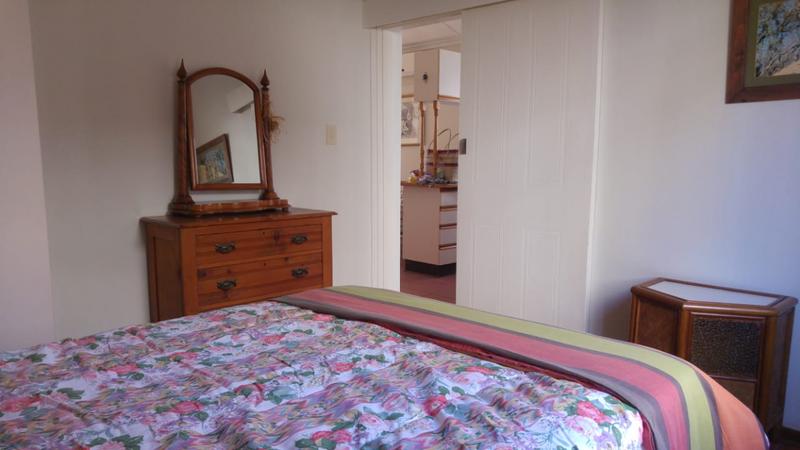 5 Bedroom Property for Sale in Hibberdene KwaZulu-Natal