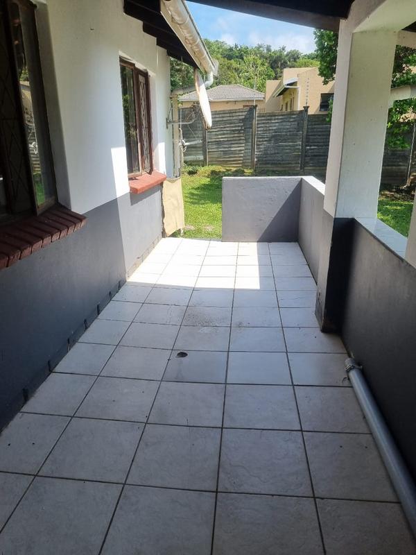 6 Bedroom Property for Sale in Hibberdene KwaZulu-Natal