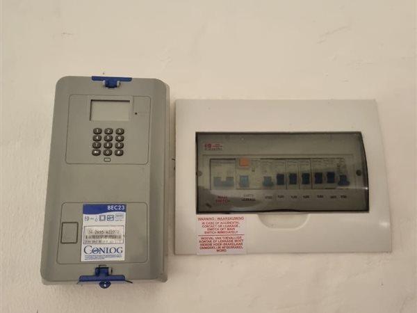 1 Bedroom Property for Sale in Woodgrange KwaZulu-Natal