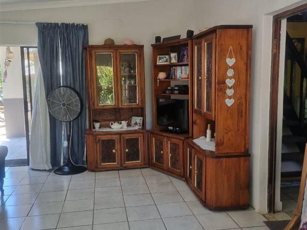3 Bedroom Property for Sale in Woodgrange KwaZulu-Natal