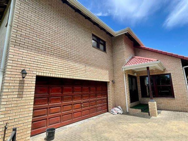 4 Bedroom Property for Sale in Woodgrange KwaZulu-Natal