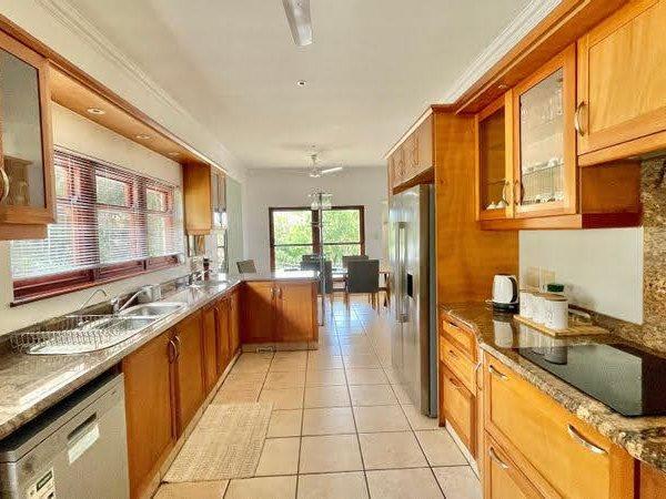 4 Bedroom Property for Sale in Woodgrange KwaZulu-Natal