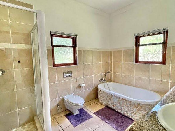 4 Bedroom Property for Sale in Woodgrange KwaZulu-Natal