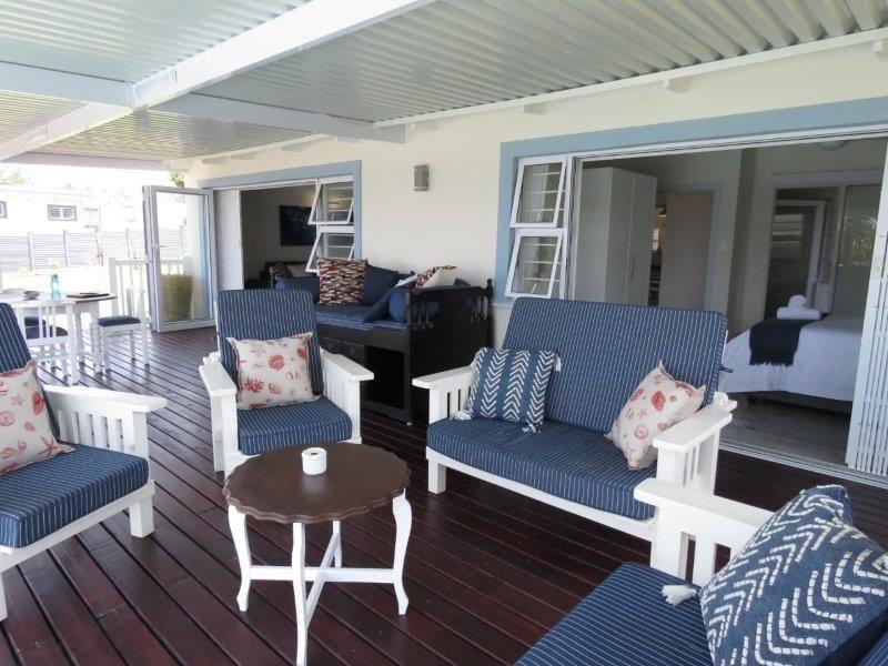 4 Bedroom Property for Sale in Southport KwaZulu-Natal