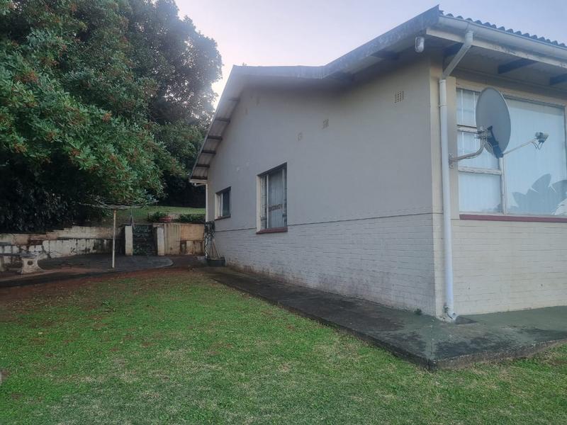 2 Bedroom Property for Sale in Umtentweni KwaZulu-Natal