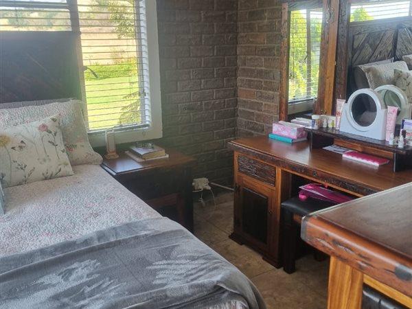 8 Bedroom Property for Sale in Newcastle Rural KwaZulu-Natal