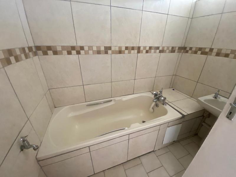 1 Bedroom Property for Sale in South Beach KwaZulu-Natal