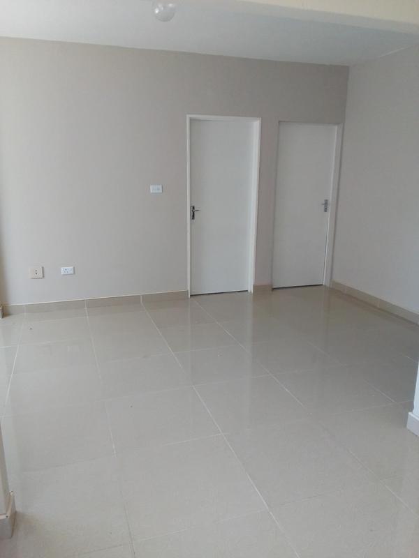 2 Bedroom Property for Sale in Empangeni Central KwaZulu-Natal