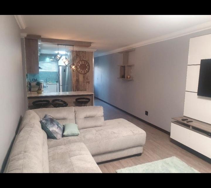 To Let 2 Bedroom Property for Rent in Umhlanga Ridge KwaZulu-Natal