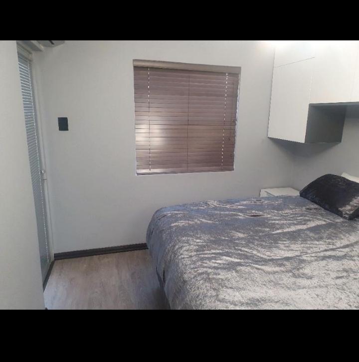 To Let 2 Bedroom Property for Rent in Umhlanga Ridge KwaZulu-Natal