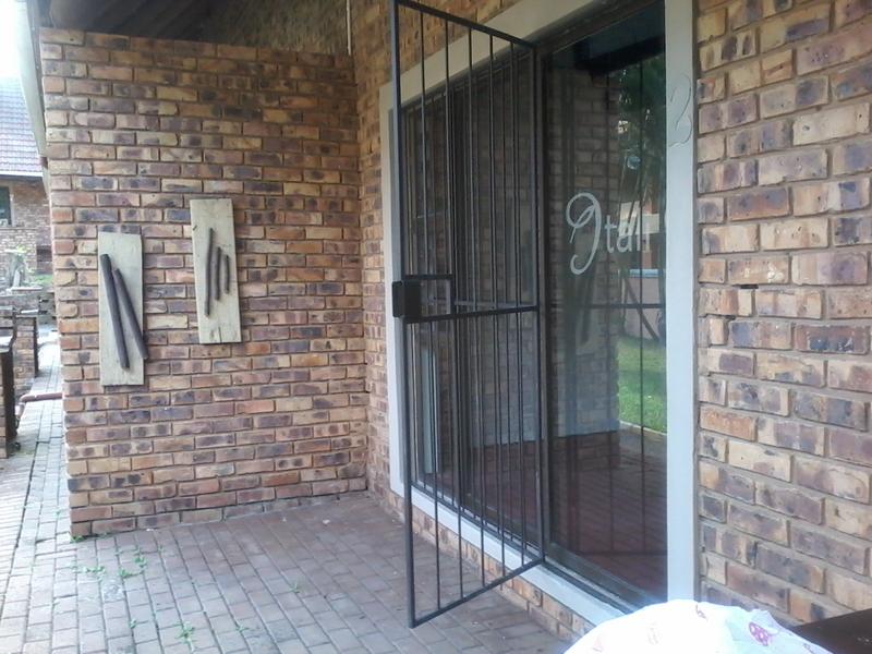 To Let 2 Bedroom Property for Rent in Ramsgate KwaZulu-Natal