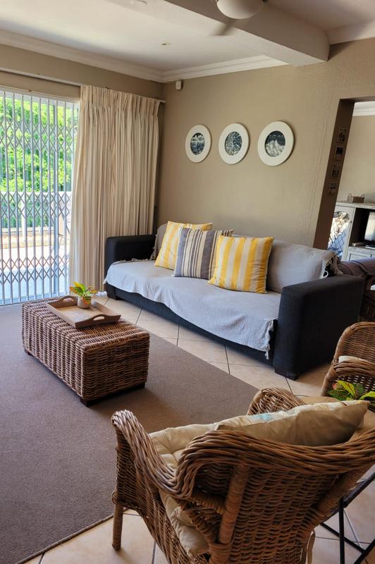 To Let 4 Bedroom Property for Rent in Shelly Beach KwaZulu-Natal