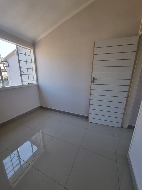 2 Bedroom Property for Sale in Lenham KwaZulu-Natal