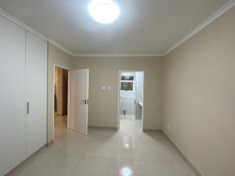 1 Bedroom Property for Sale in Umhlanga Ridge KwaZulu-Natal