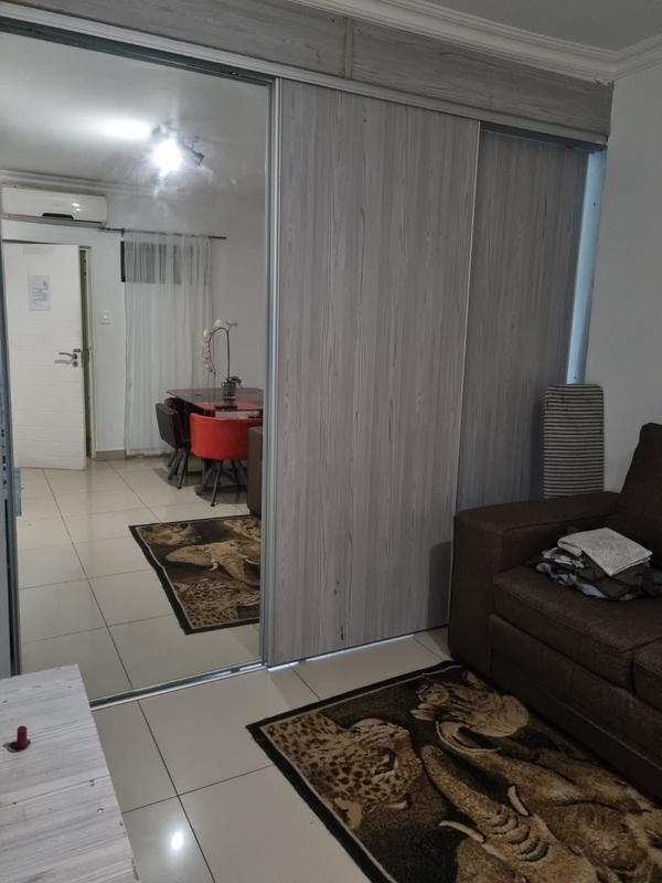 1 Bedroom Property for Sale in Umhlanga Ridge KwaZulu-Natal