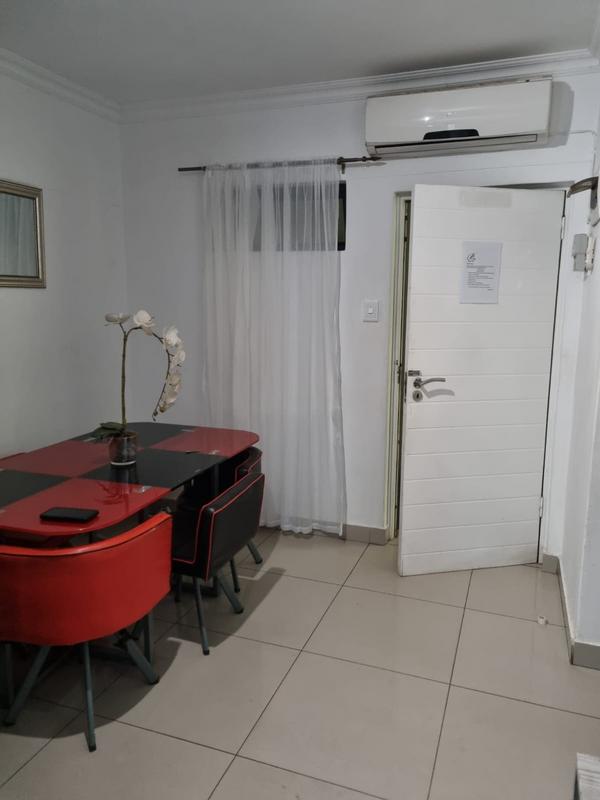 1 Bedroom Property for Sale in Umhlanga Ridge KwaZulu-Natal