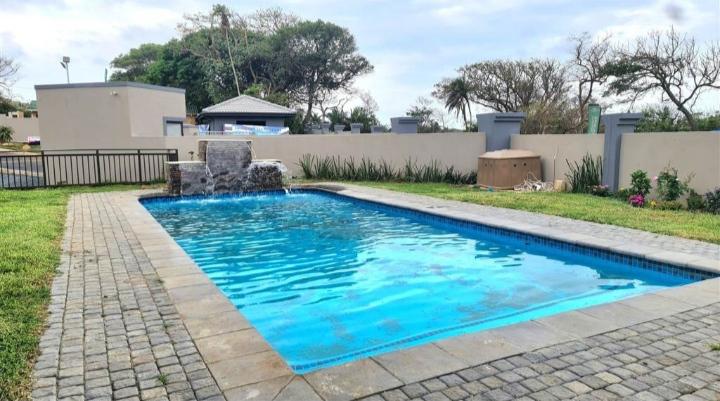 3 Bedroom Property for Sale in Umtentweni KwaZulu-Natal