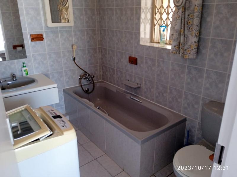 3 Bedroom Property for Sale in Manaba Beach KwaZulu-Natal