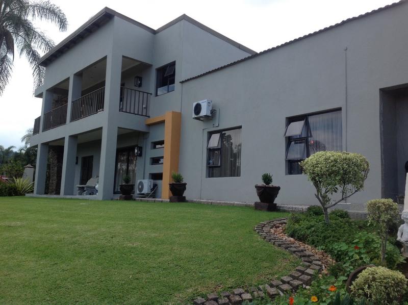 5 Bedroom Property for Sale in Chase Valley KwaZulu-Natal