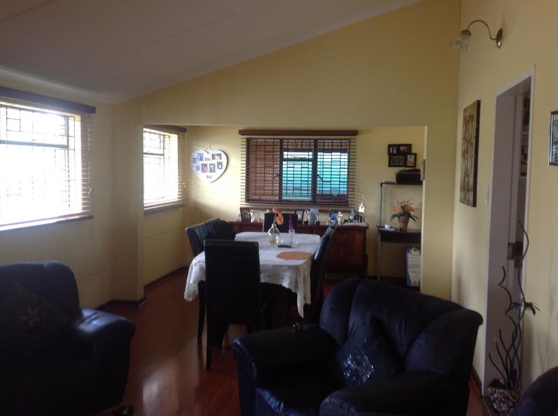 3 Bedroom Property for Sale in Woodlands KwaZulu-Natal