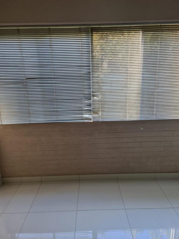 To Let 2 Bedroom Property for Rent in Morningside KwaZulu-Natal