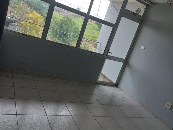 2 Bedroom Property for Sale in Empangeni Central KwaZulu-Natal