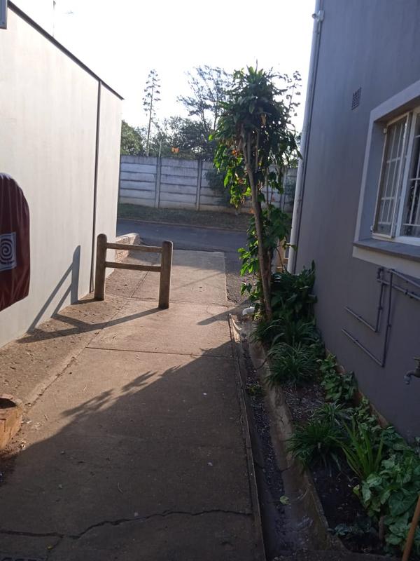 2 Bedroom Property for Sale in Empangeni Central KwaZulu-Natal