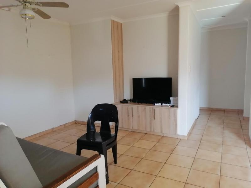 2 Bedroom Property for Sale in Empangeni Central KwaZulu-Natal