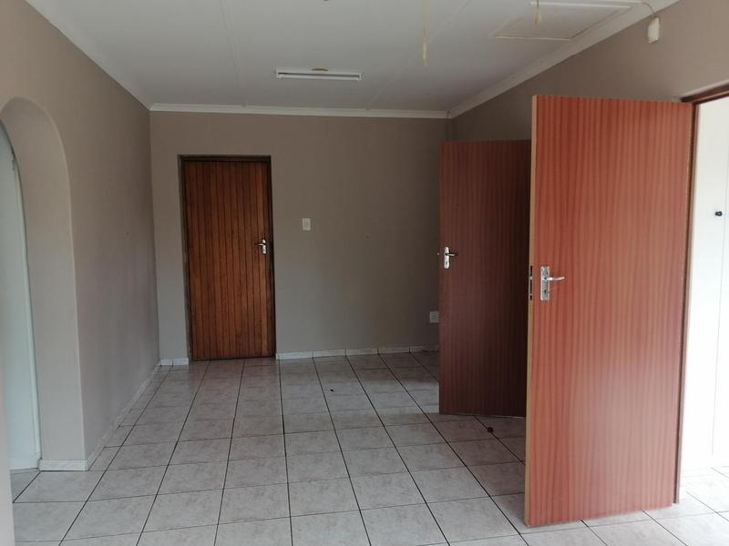 3 Bedroom Property for Sale in Birdswood KwaZulu-Natal