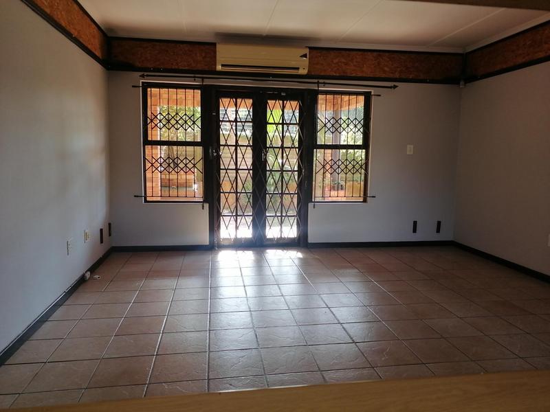 3 Bedroom Property for Sale in Birdswood KwaZulu-Natal