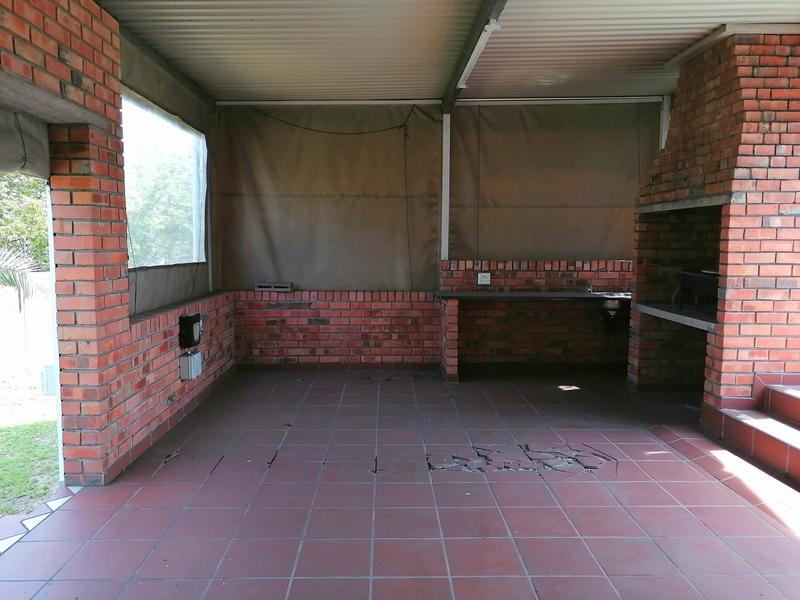 To Let 4 Bedroom Property for Rent in Birdswood KwaZulu-Natal