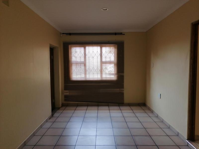 To Let 4 Bedroom Property for Rent in Birdswood KwaZulu-Natal