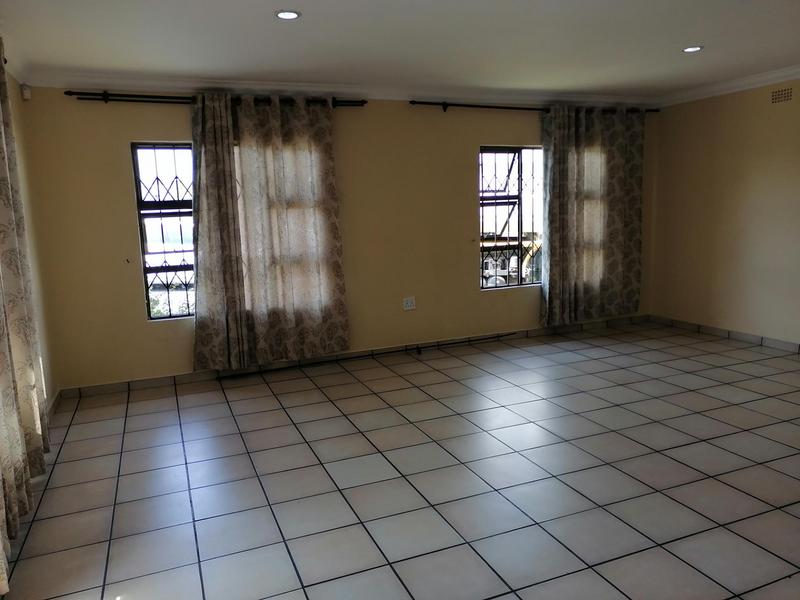 To Let 4 Bedroom Property for Rent in Birdswood KwaZulu-Natal