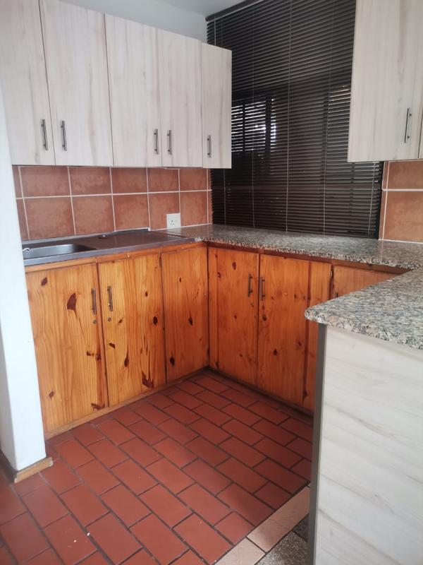 To Let 1 Bedroom Property for Rent in Brackenham KwaZulu-Natal